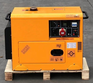 CCSN 11KW/13.75KVA مولد الديزل المتحرك الصامت 220V ثلاثي المراحل 380V ضوضاء منخفضة النحاس النقي التحكم ATS